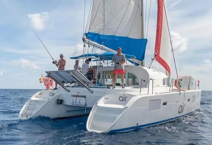 Bådhotel Barco Sobre El Mar
