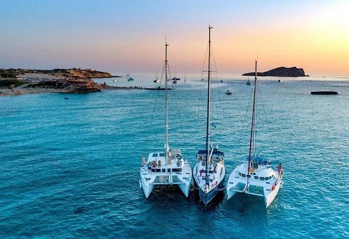 Barco Sobre El Mar